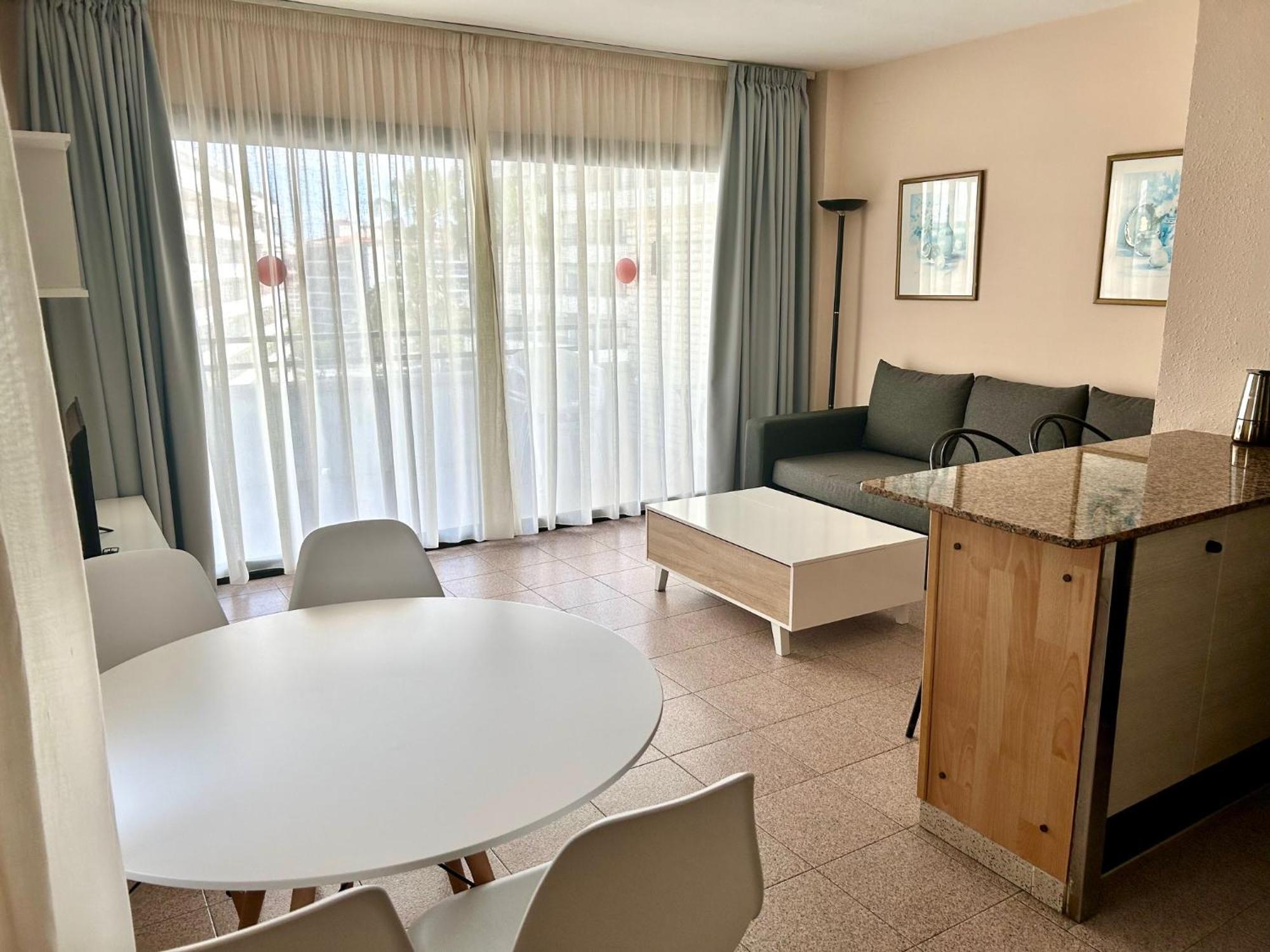 Apartamentos Aventura Σαλού Εξωτερικό φωτογραφία